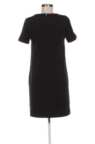 Рокля Marc Cain, Размер S, Цвят Многоцветен, Цена 45,50 €