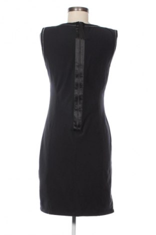 Рокля Marc Cain, Размер M, Цвят Многоцветен, Цена 61,35 €