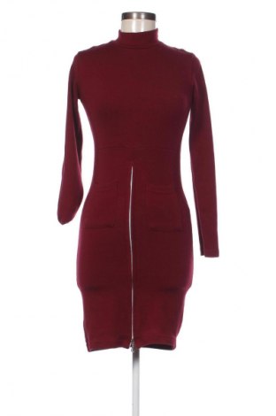 Šaty  Mass, Velikost M, Barva Červená, Cena  565,00 Kč