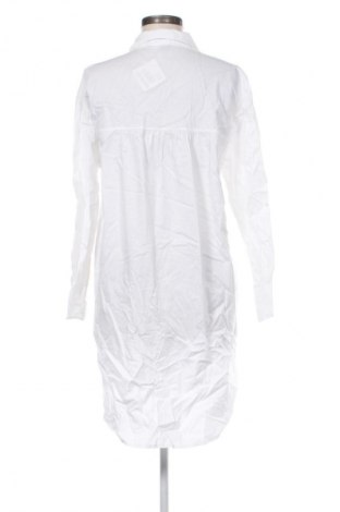 Ruha Meli Melo Paris, Méret M, Szín Fehér, Ár 10 146 Ft