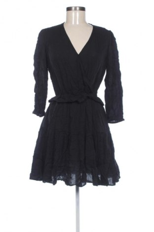 Šaty  Mohito, Velikost S, Barva Černá, Cena  329,00 Kč