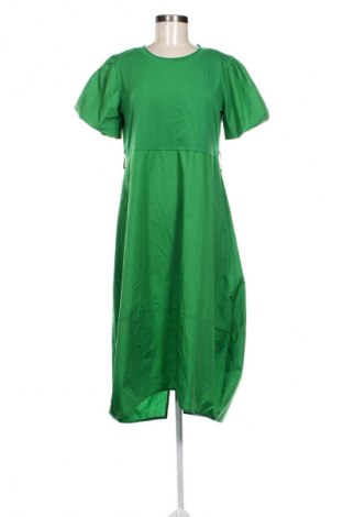 Kleid Monte Cervino, Größe M, Farbe Grün, Preis 19,95 €