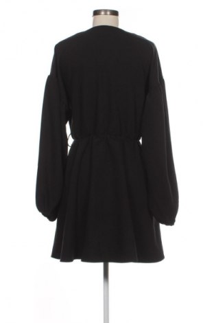 Kleid NA-KD, Größe M, Farbe Schwarz, Preis € 9,99