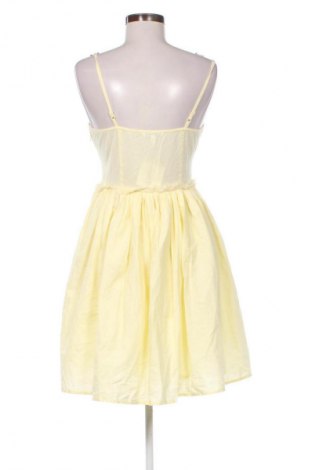 Šaty  New Look, Veľkosť M, Farba Žltá, Cena  19,93 €