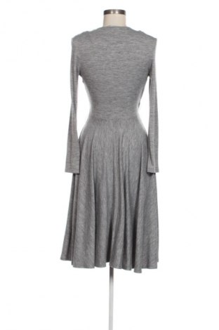 Šaty  Nissa, Velikost XS, Barva Šedá, Cena  1 253,00 Kč