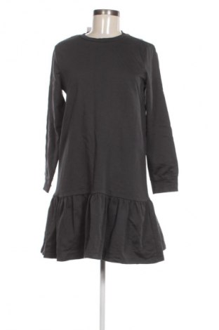 Kleid ONLY, Größe XXS, Farbe Grau, Preis € 14,00