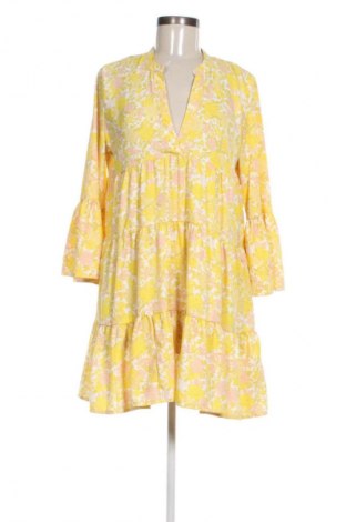 Рокля ONLY, Размер M, Цвят Многоцветен, Цена 5,62 €