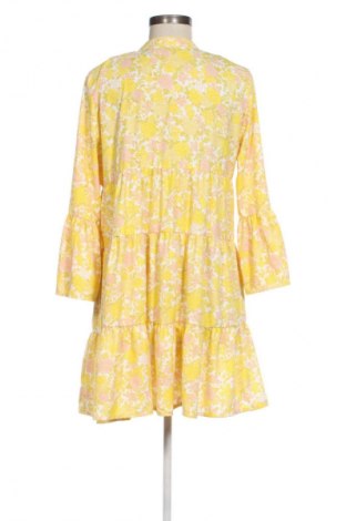 Рокля ONLY, Размер M, Цвят Многоцветен, Цена 5,62 €