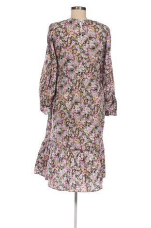 Sukienka ONLY, Rozmiar S, Kolor Kolorowy, Cena 163,22 zł