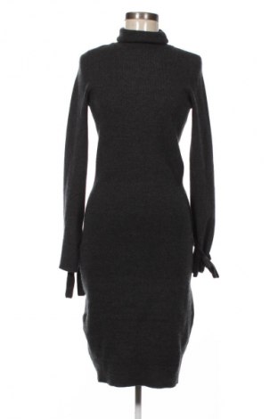 Šaty  Orsay, Velikost M, Barva Černá, Cena  565,00 Kč