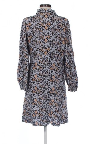 Šaty  Pieces, Velikost M, Barva Vícebarevné, Cena  209,00 Kč