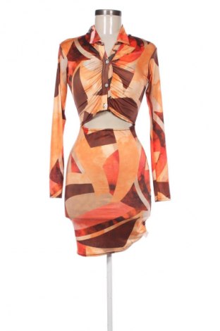 Φόρεμα Pretty Little Thing, Μέγεθος S, Χρώμα Πολύχρωμο, Τιμή 31,72 €