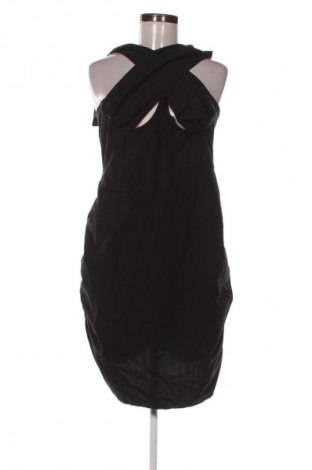 Kleid Pretty Little Thing, Größe XL, Farbe Schwarz, Preis 20,00 €