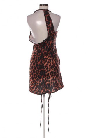 Рокля Pretty Little Thing, Размер XL, Цвят Многоцветен, Цена 32,00 €