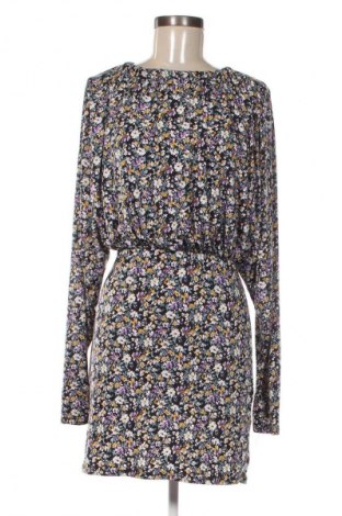 Rochie Pull&Bear, Mărime S, Culoare Multicolor, Preț 104,00 Lei