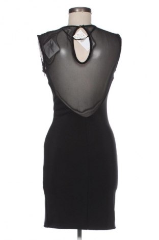 Kleid Pull&Bear, Größe M, Farbe Schwarz, Preis 23,59 €