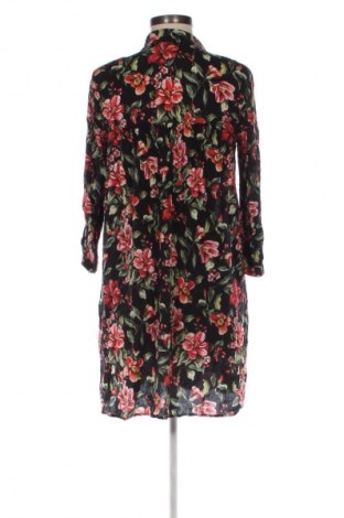 Рокля Reserved, Размер S, Цвят Многоцветен, Цена 24,55 €