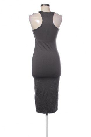 Рокля Reserved, Размер S, Цвят Сив, Цена 20,00 €