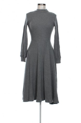 Šaty  Reserved, Velikost XS, Barva Šedá, Cena  907,00 Kč