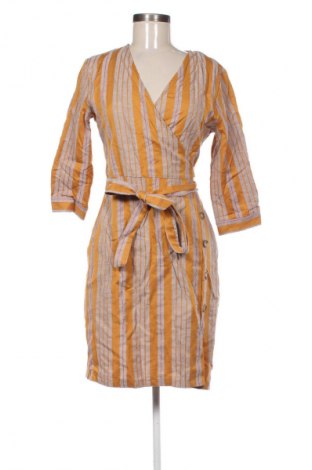 Kleid Reserved, Größe M, Farbe Mehrfarbig, Preis 19,95 €