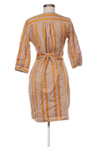 Kleid Reserved, Größe M, Farbe Mehrfarbig, Preis 19,95 €