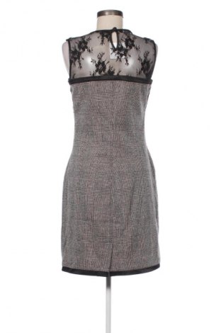 Šaty  Rinascimento, Velikost M, Barva Vícebarevné, Cena  1 190,00 Kč