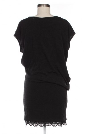 Φόρεμα Rinascimento, Μέγεθος L, Χρώμα Μαύρο, Τιμή 53,99 €