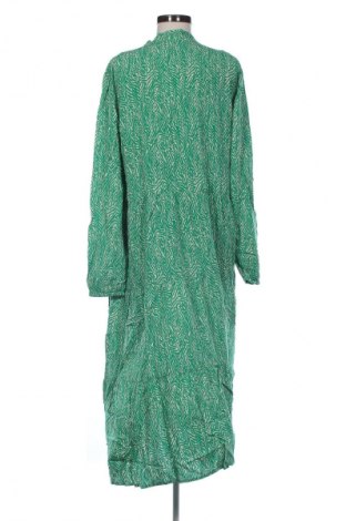 Ruha SAINT, Méret XXL, Szín Sokszínű, Ár 71 069 Ft