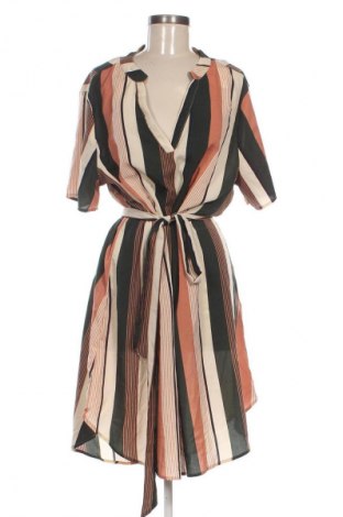 Рокля SHEIN, Размер XXL, Цвят Многоцветен, Цена 19,95 €