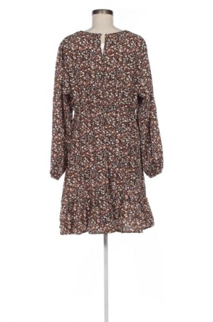 Kleid SHEIN, Größe XL, Farbe Mehrfarbig, Preis 11,99 €