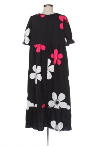 Šaty  SHEIN, Velikost XL, Barva Vícebarevné, Cena  567,00 Kč