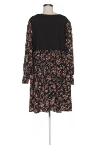 Sukienka SHEIN, Rozmiar 4XL, Kolor Kolorowy, Cena 60,99 zł