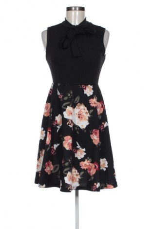 Šaty  SHEIN, Velikost M, Barva Vícebarevné, Cena  566,00 Kč