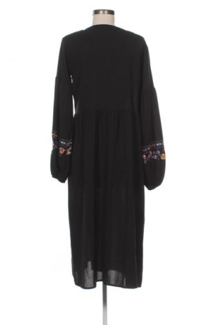 Ruha SHEIN, Méret M, Szín Fekete, Ár 8 975 Ft