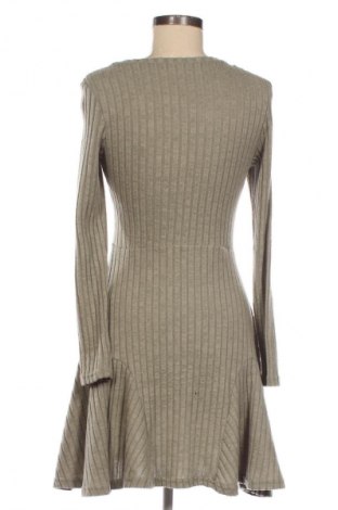 Kleid SHEIN, Größe M, Farbe Grün, Preis € 11,99