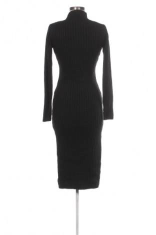 Sukienka SHEIN, Rozmiar S, Kolor Czarny, Cena 53,99 zł