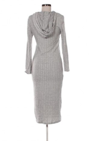 Sukienka SHEIN, Rozmiar L, Kolor Szary, Cena 53,99 zł