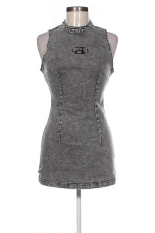 Sukienka SHEIN, Rozmiar M, Kolor Szary, Cena 107,17 zł