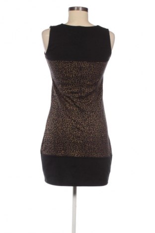 Šaty  Simple, Velikost M, Barva Vícebarevné, Cena  567,00 Kč