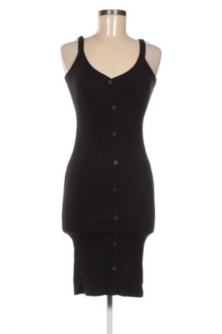 Šaty  Sinsay, Velikost S, Barva Černá, Cena  566,00 Kč