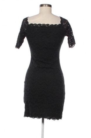 Sukienka Sisters Point, Rozmiar M, Kolor Czarny, Cena 44,99 zł