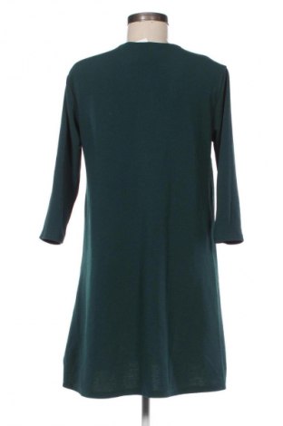 Rochie Stradivarius, Mărime L, Culoare Verde, Preț 104,10 Lei