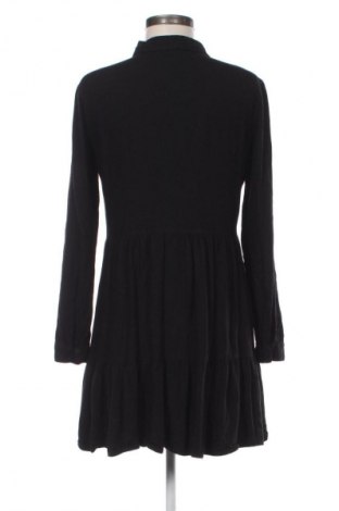 Kleid Stradivarius, Größe M, Farbe Schwarz, Preis 24,55 €
