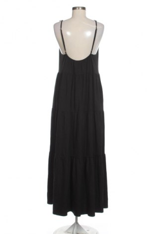 Φόρεμα TOVA, Μέγεθος M, Χρώμα Μαύρο, Τιμή 16,64 €