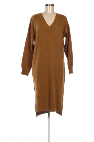 Šaty  Trendyol, Velikost M, Barva Hnědá, Cena  1 087,00 Kč