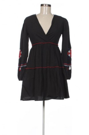 Kleid Trendyol, Größe XS, Farbe Schwarz, Preis 55,24 €