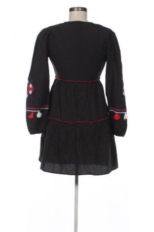 Kleid Trendyol, Größe XS, Farbe Schwarz, Preis 55,24 €