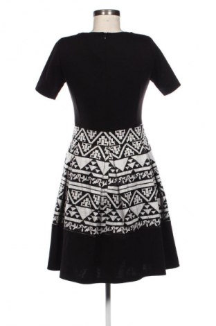 Šaty  Unbranded, Velikost M, Barva Vícebarevné, Cena  566,00 Kč