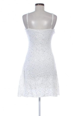 Rochie Unbranded, Mărime S, Culoare Alb, Preț 122,82 Lei