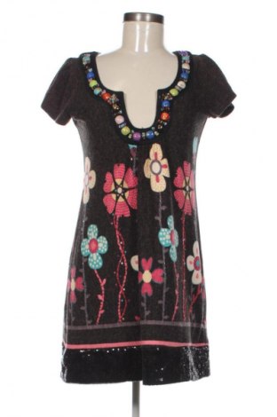 Рокля Unbranded, Размер M, Цвят Многоцветен, Цена 18,40 €